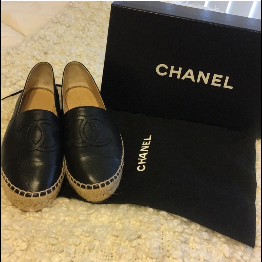 Chanel Size 6 Espadrille Black